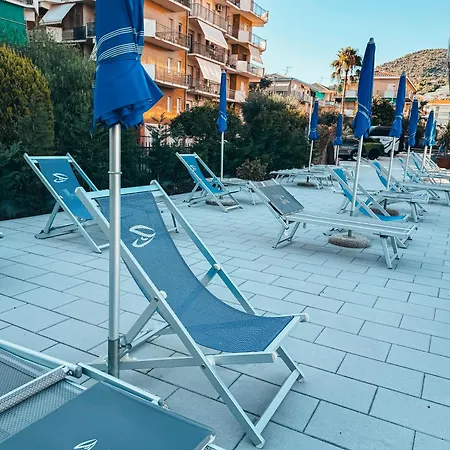 Perla Marina * Pietra Ligure