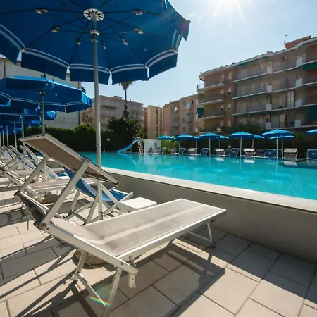 Apartment Perla Marina Apartments Pietra Ligure