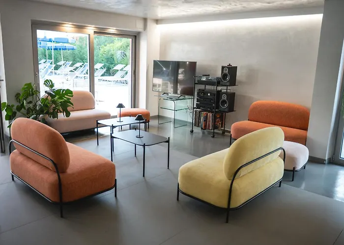 Perla Marina Pietra Ligure